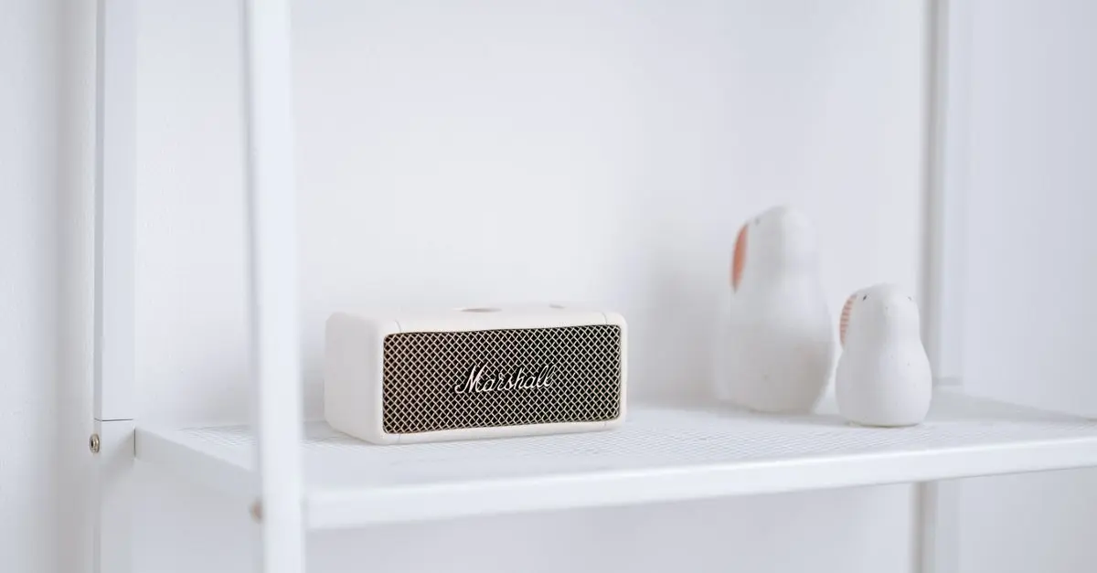Análisis de sistemas de sonido HiFi compactos